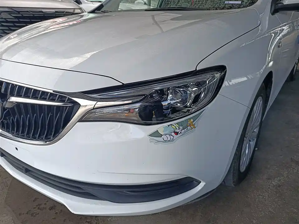 Buick Yinglang