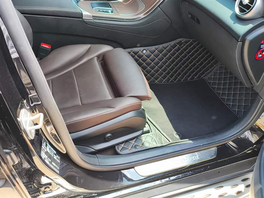 Mercedes-Benz GLC Mercedes-Benz GLC