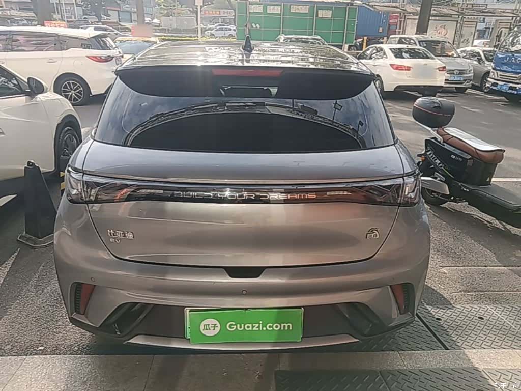 BYD Dolphin, 2022 6