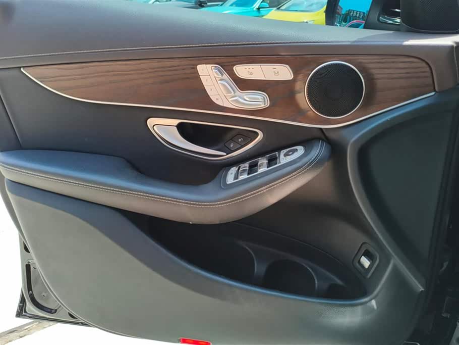 Mercedes-Benz GLC Mercedes-Benz GLC