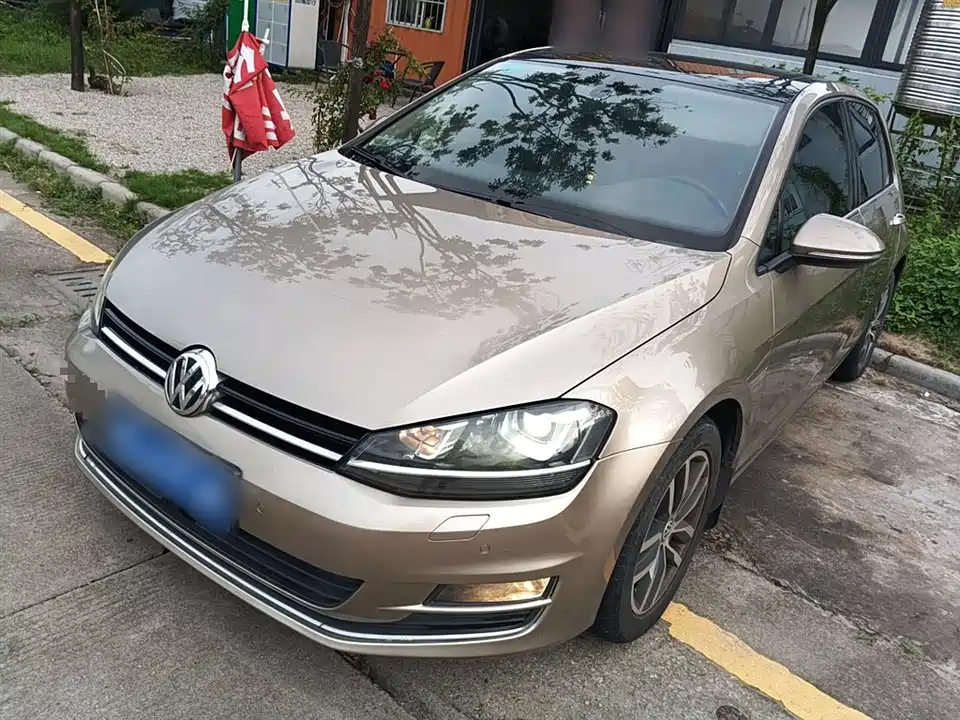 Volkswagen golf