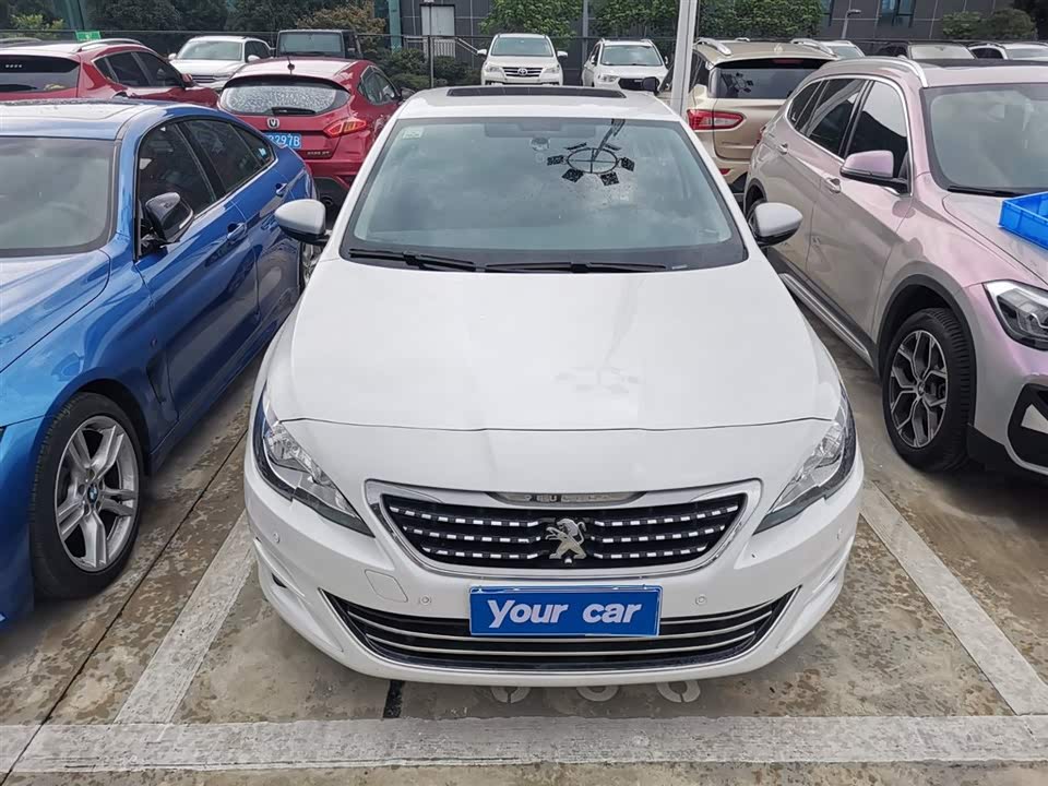 Peugeot 408