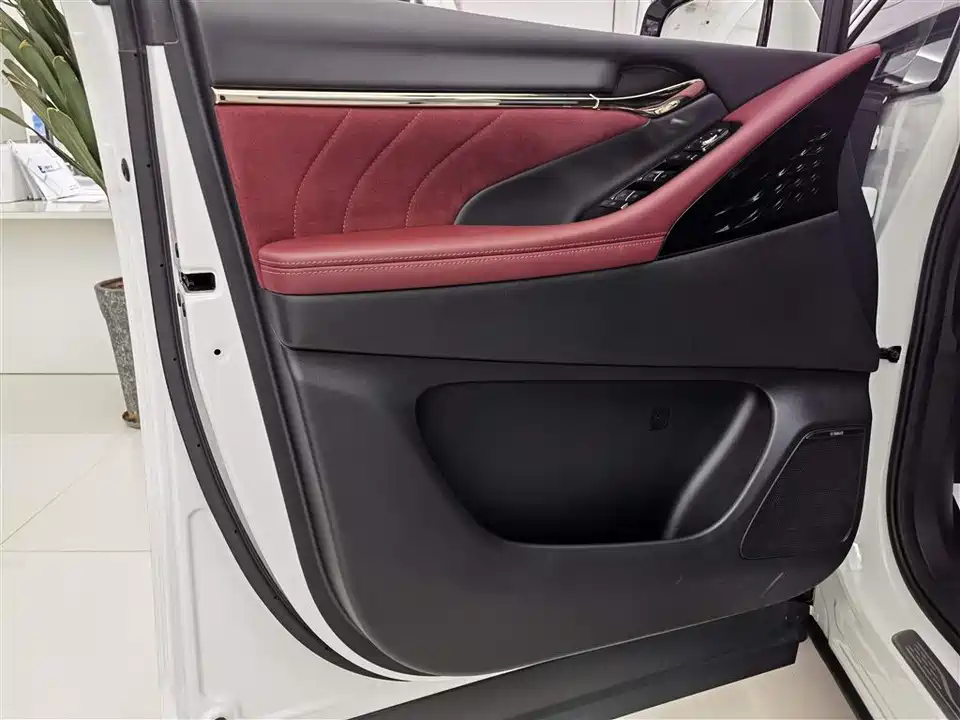 Trumpchi Trumpchi M8