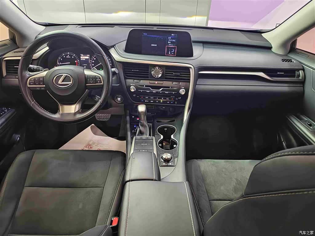 Lexus RX, 2022 12
