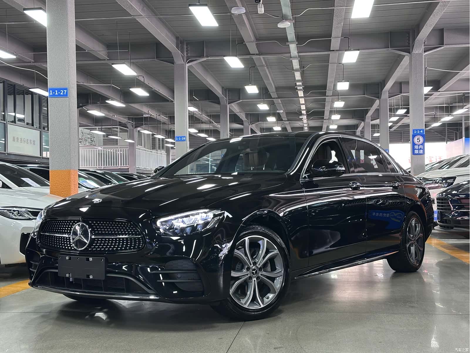 Mercedes-Benz E-Class, 2023 1