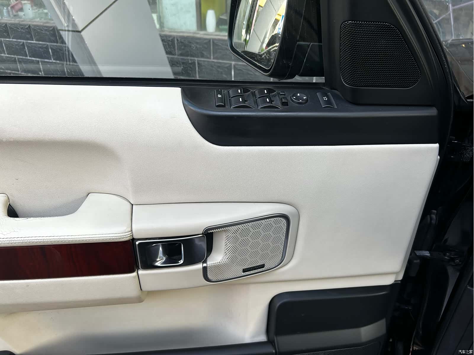 Land Rover Range Rover, 2013 7