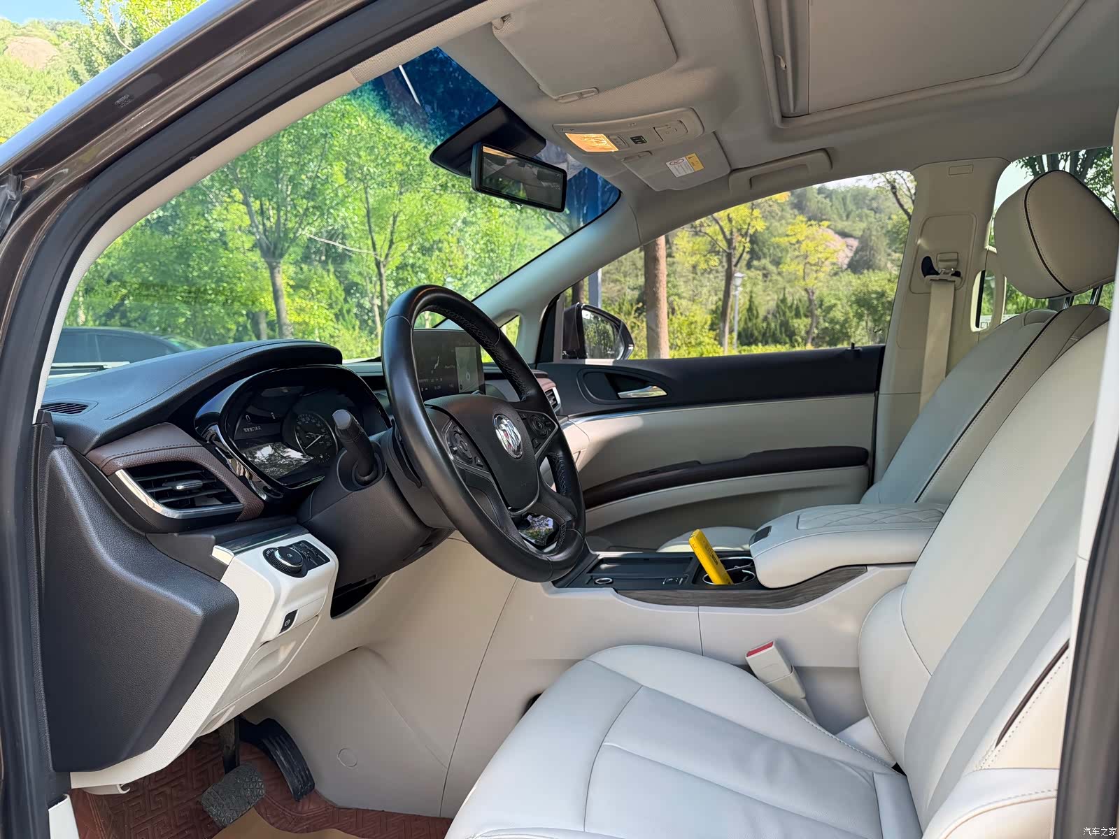 Buick GL8, 2020 4