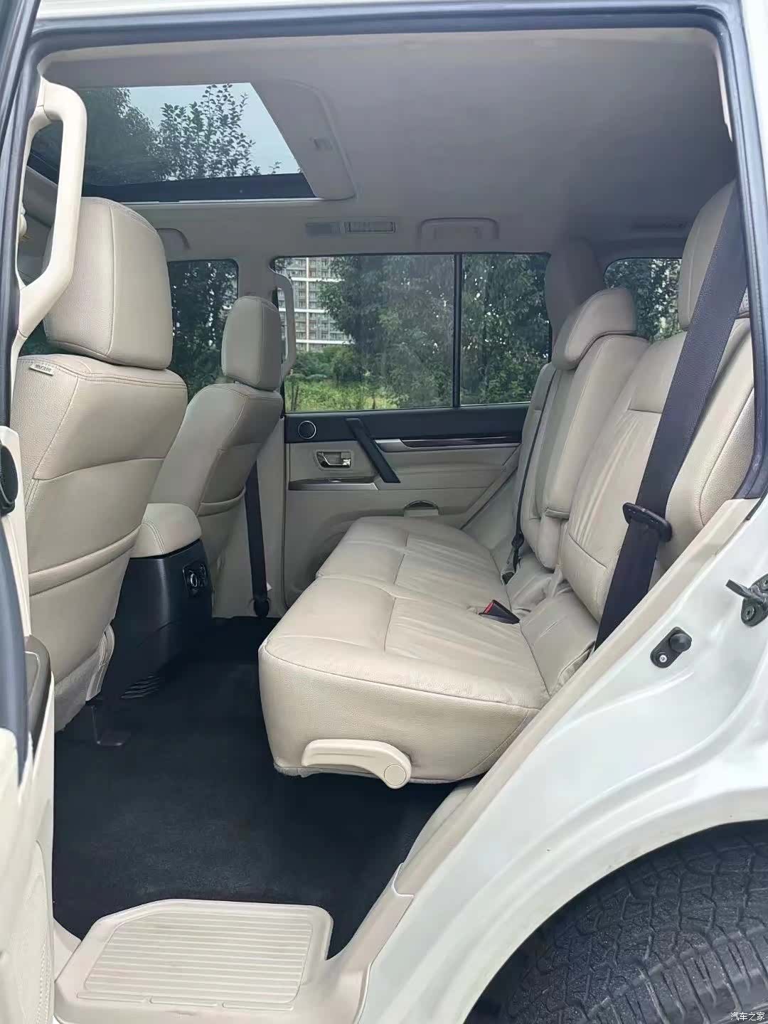 Mitsubishi Pajero, 2019 6
