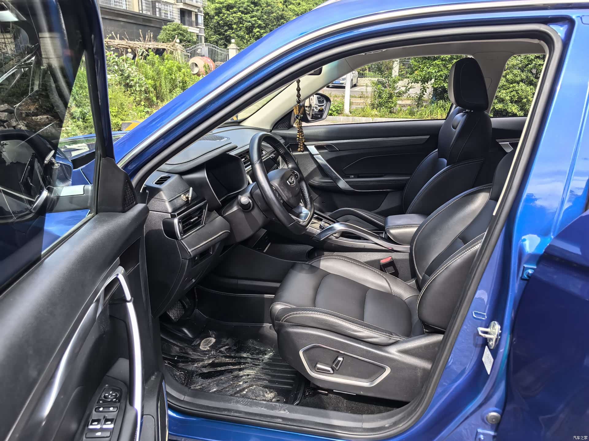 Geely Boyue, 2021 все фото