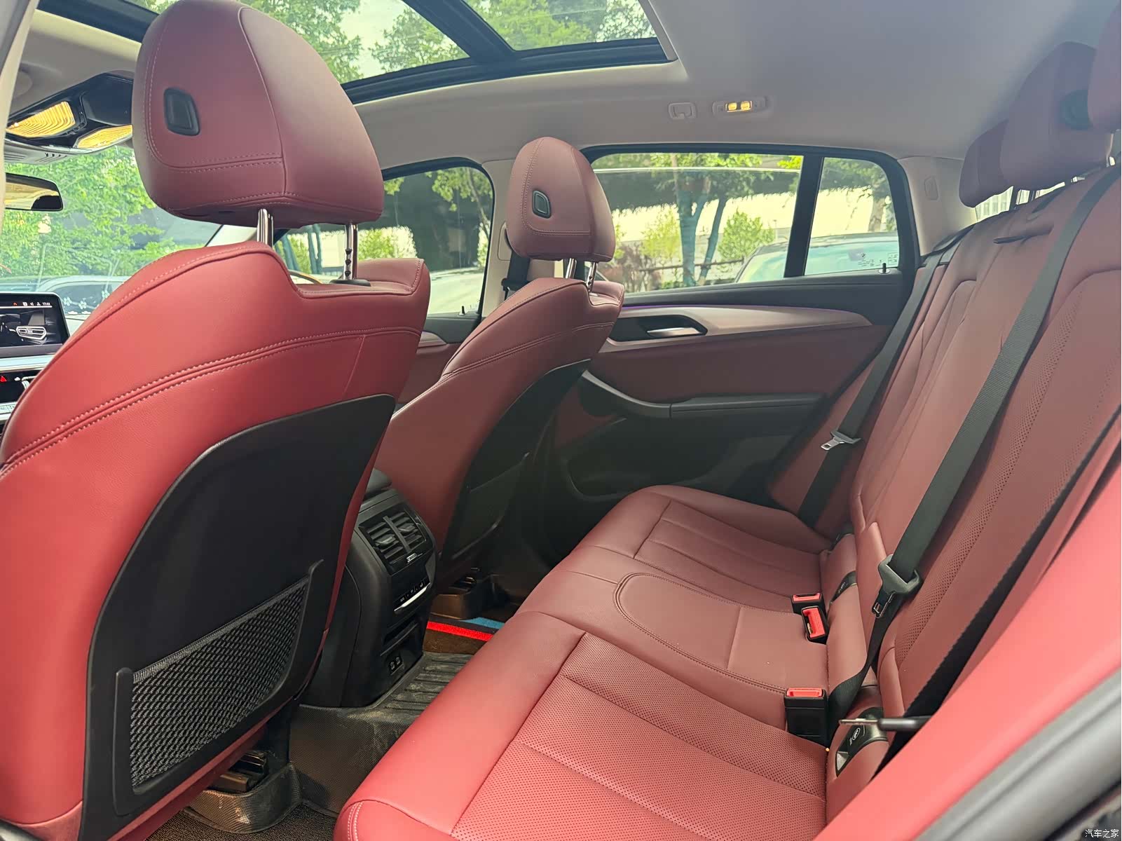 BMW X4, 2024 все фото