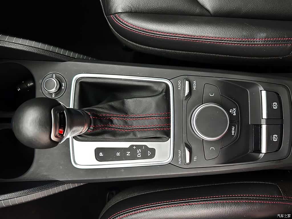 Audi Q2L, 2022 19