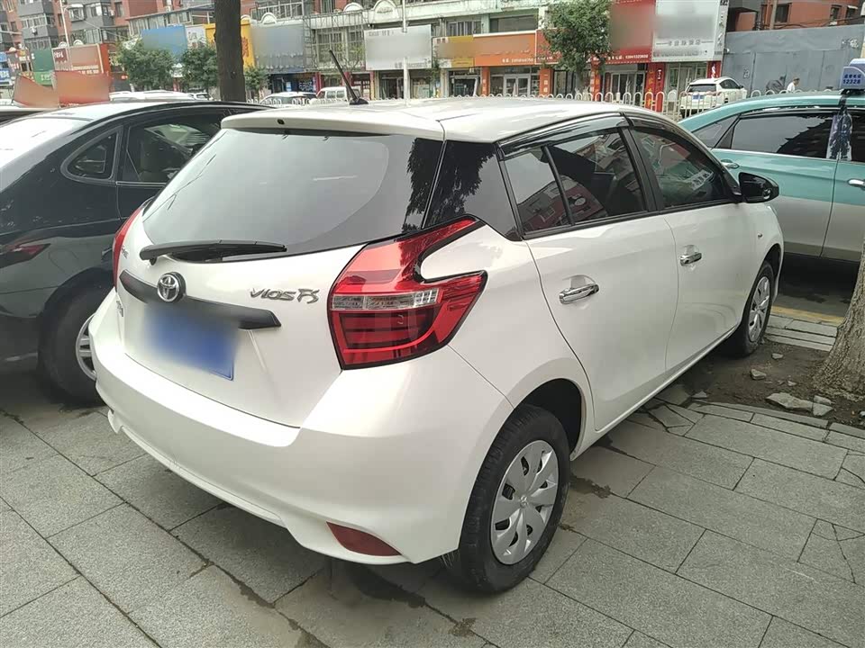 Toyota Vios FS