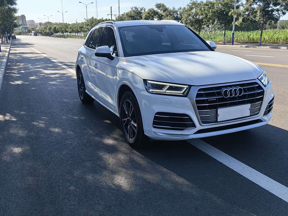 Audi Q5L Audi Q5L