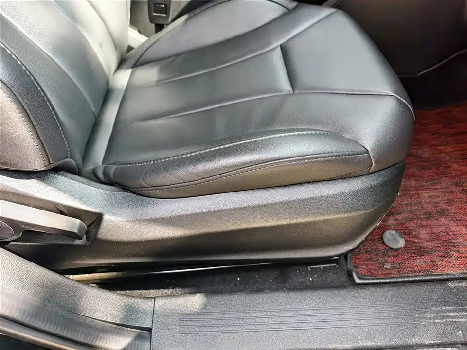 Hongqi H5 Hongqi H5