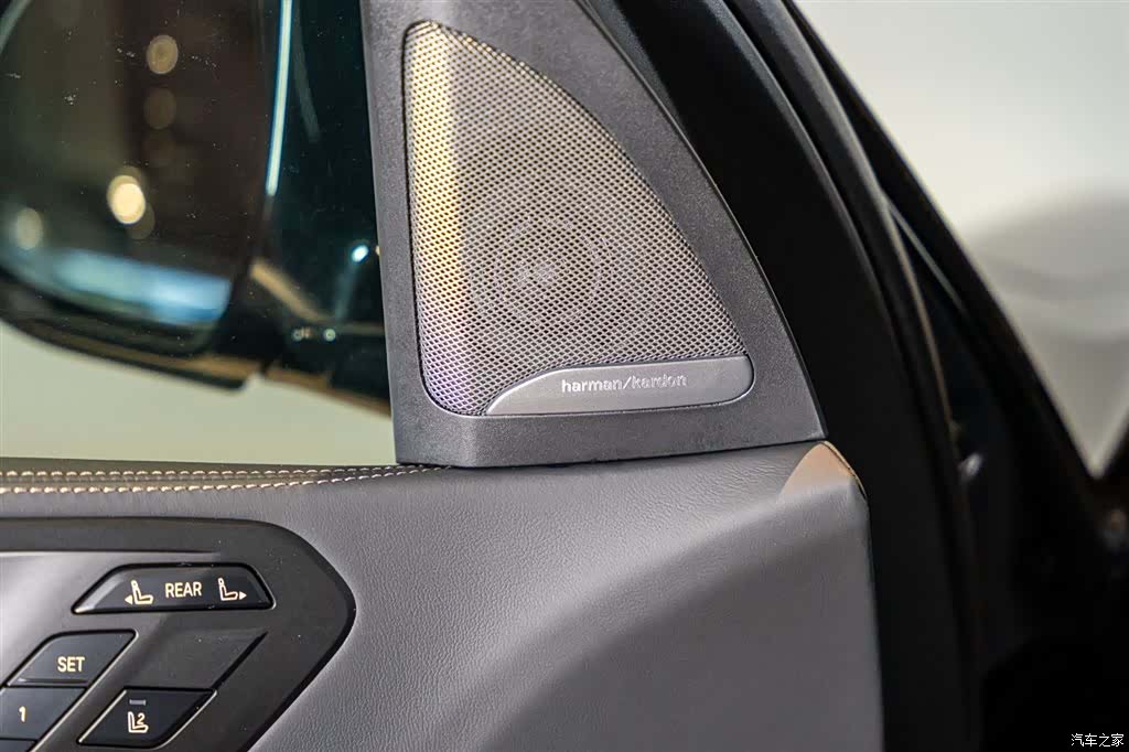 BMW X7, 2024 16