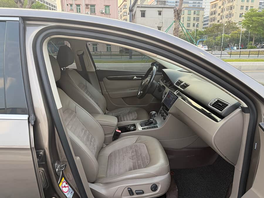 Volkswagen Magotan 2015, фото 15