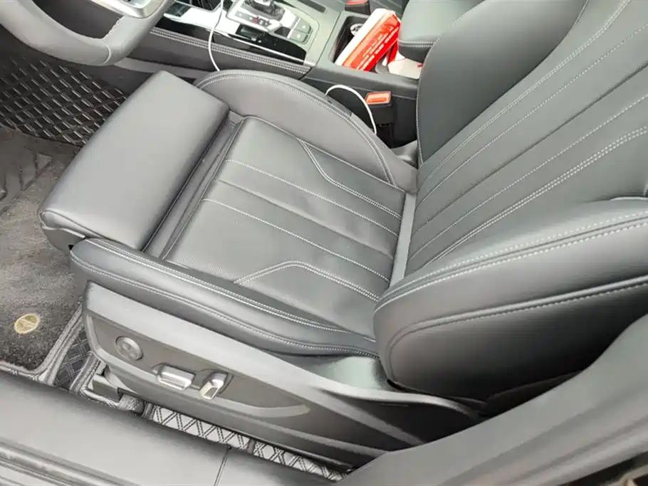 Audi Q5L Audi Q5L