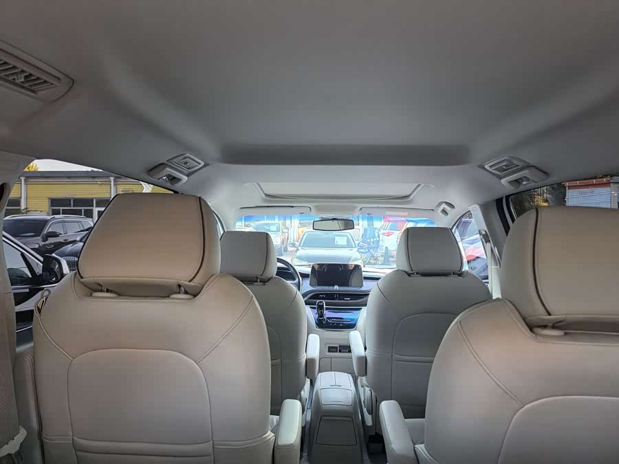 Buick GL8 2022, фото 8