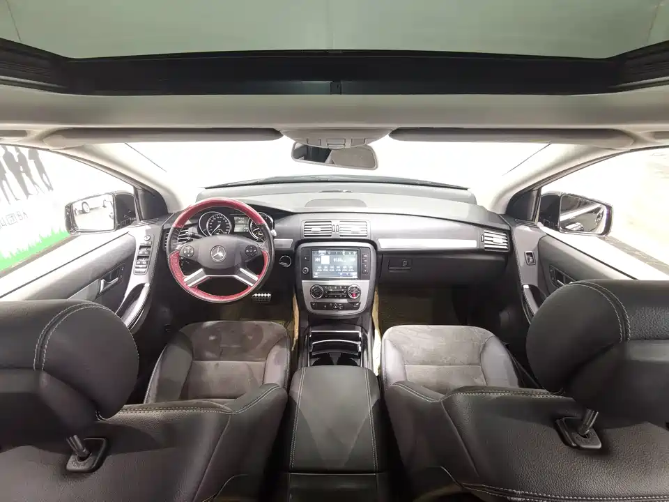 Mercedes-Benz R-class