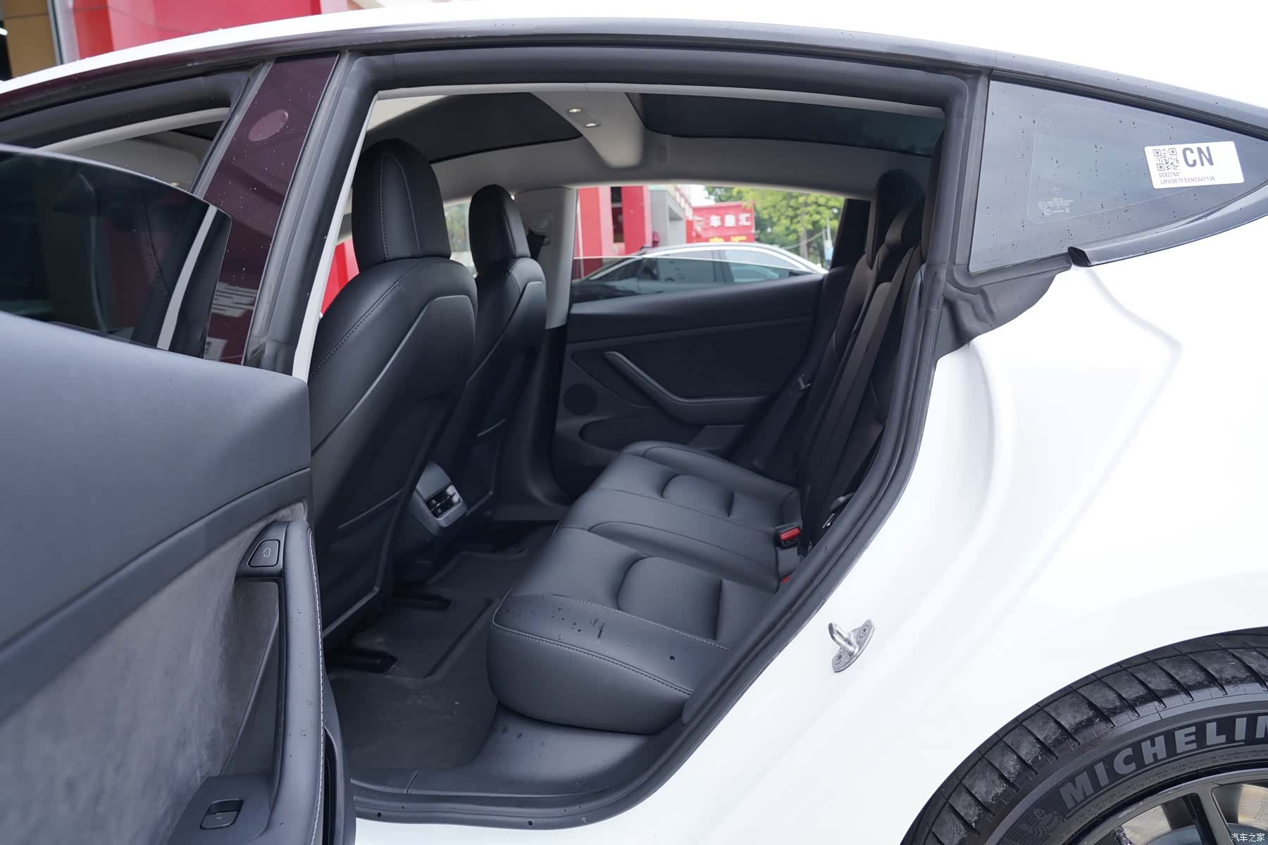 Tesla Model 3, 2022 6