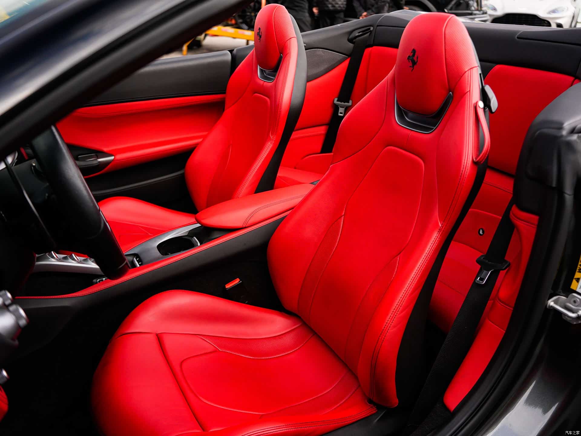 Ferrari Portofino, 2019 9