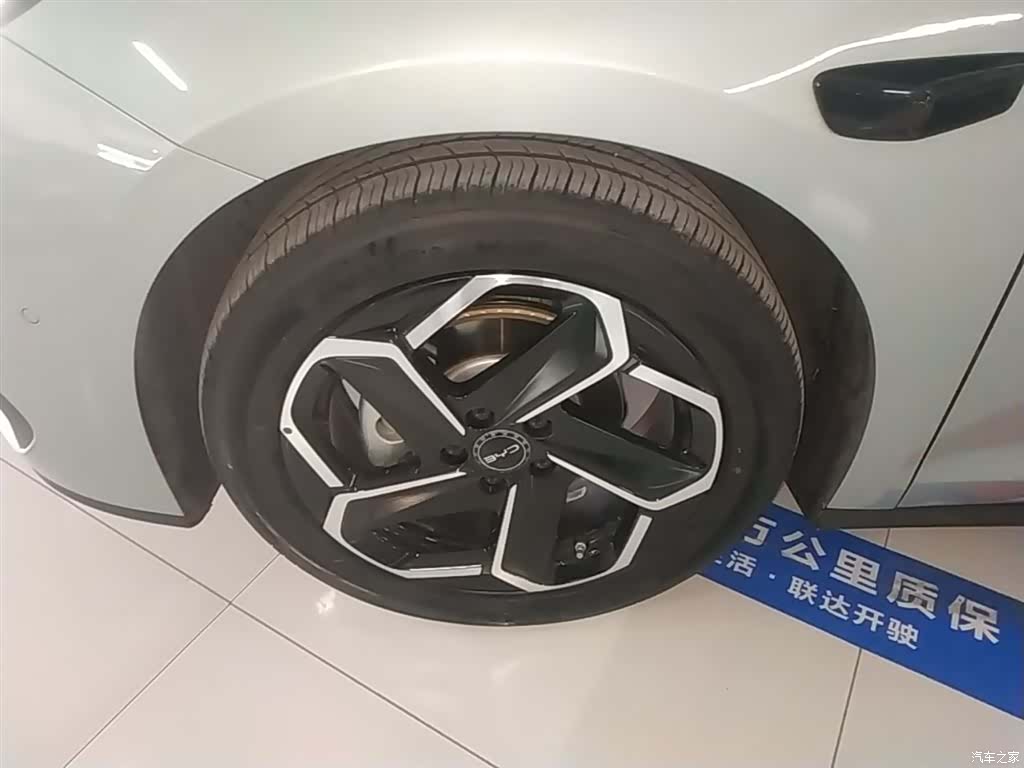 BYD Seal, 2025 23