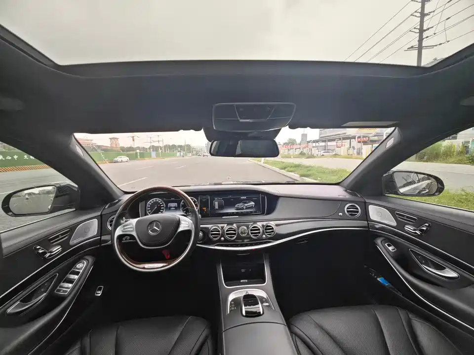 Mercedes-Benz S-class Mercedes-Benz S-class