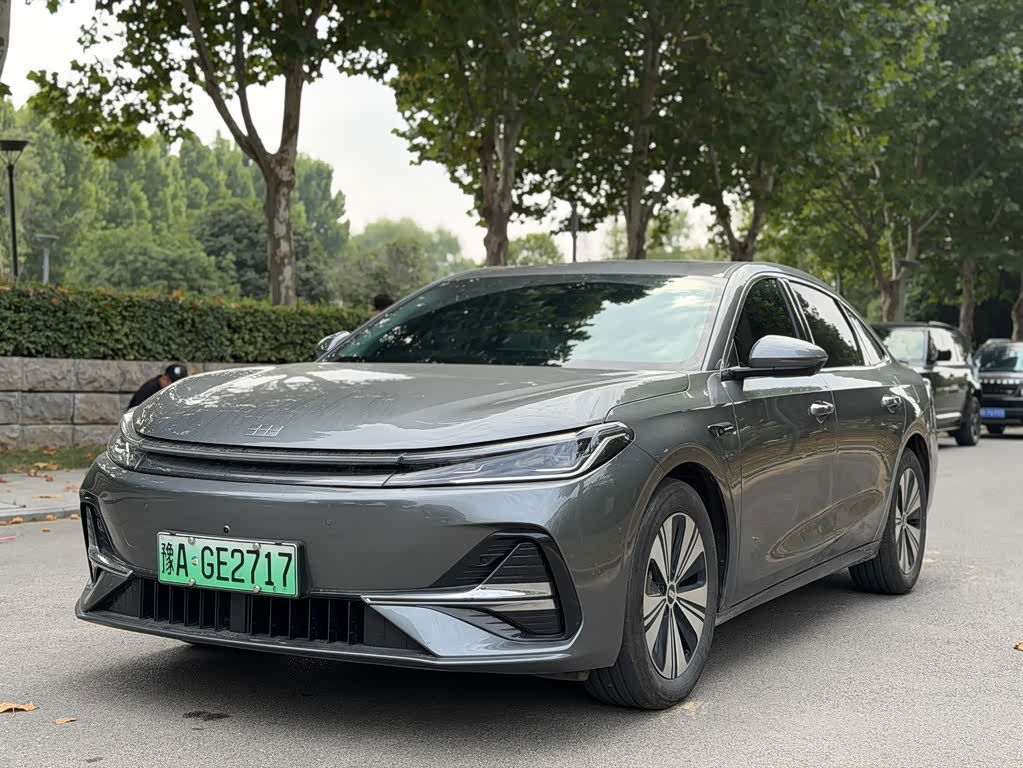 Geely Galaxy Galaxy A7 EM