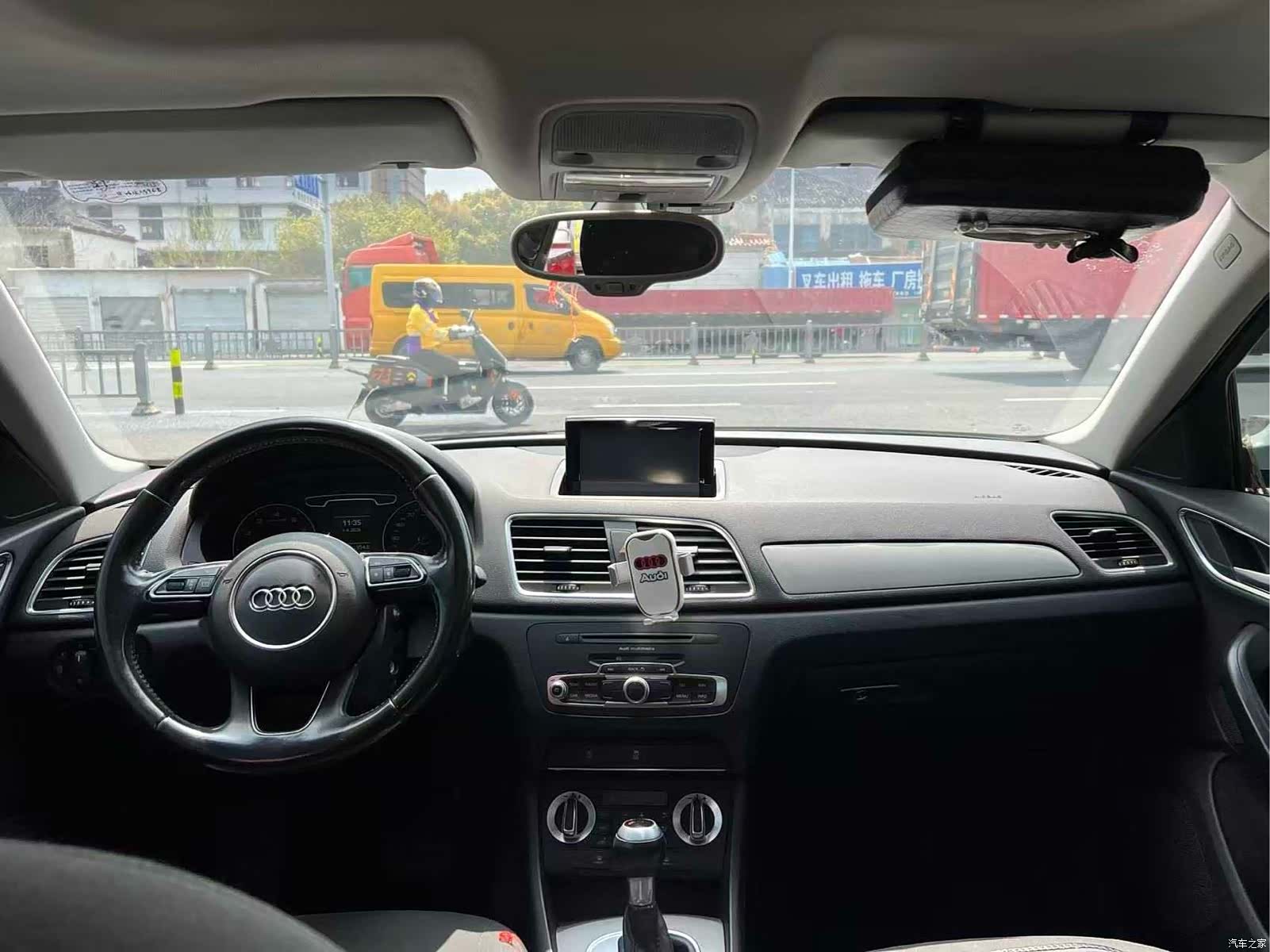 Audi Q3, 2015 8