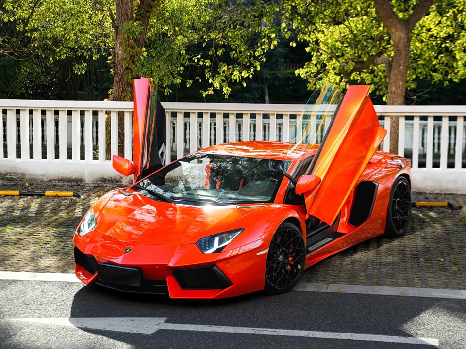 Lamborghini Aventador
