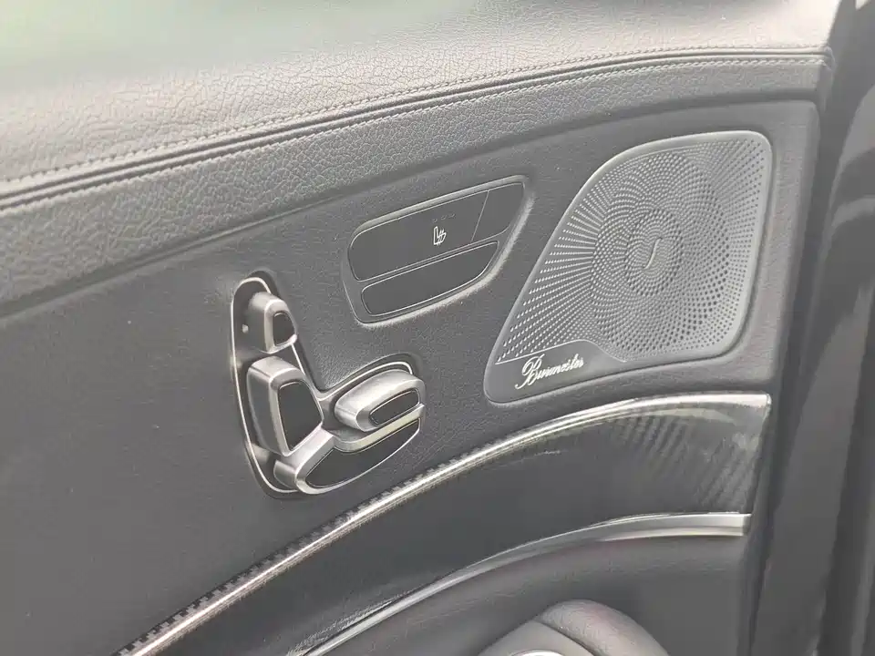 Mercedes-Benz S-class Mercedes-Benz S-class
