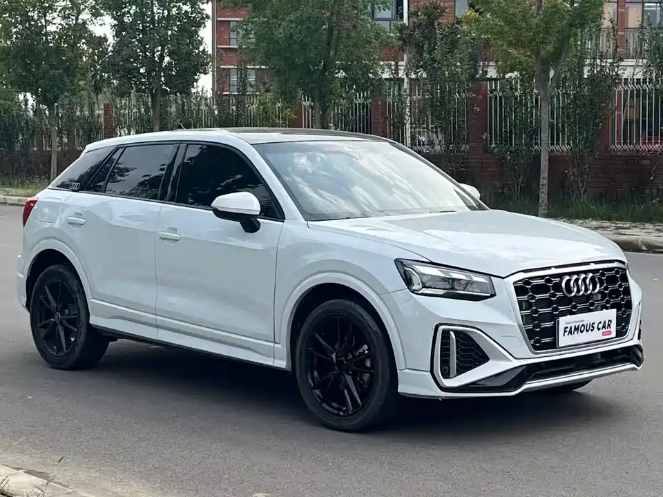 Audi Q2L Audi Q2L