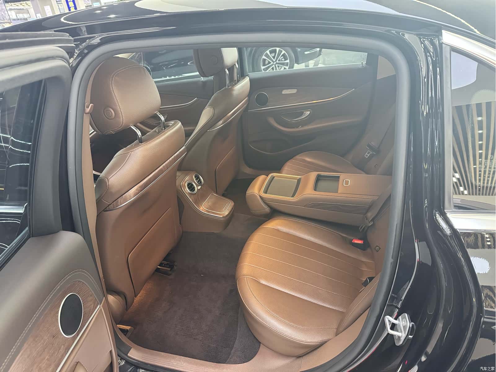 Mercedes-Benz E-Class, 2021 7