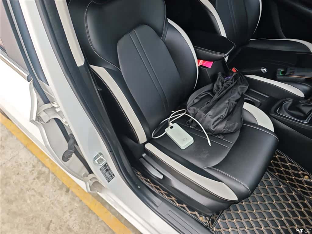 Wuling 360, 2019 25