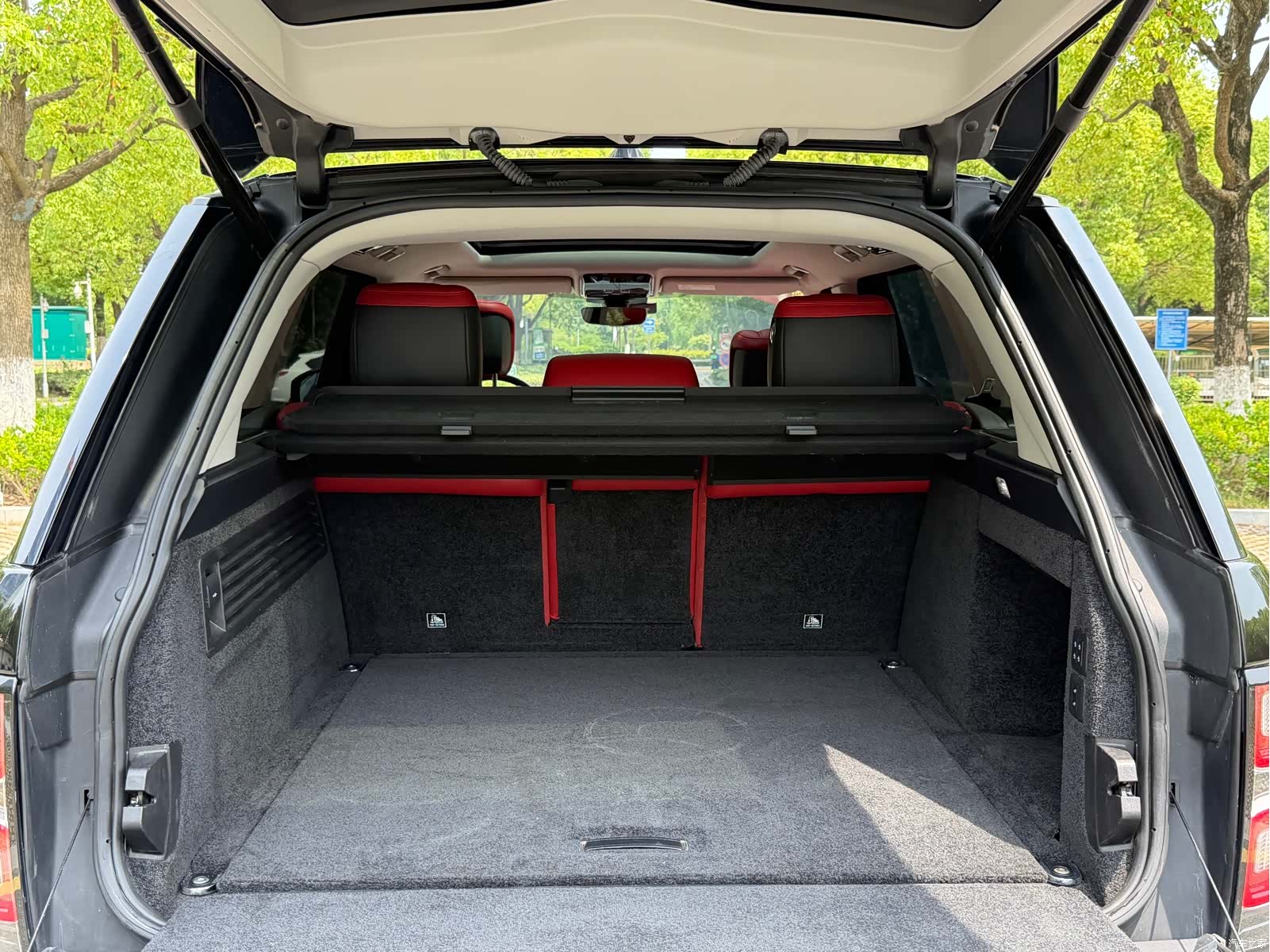 Land Rover Range Rover, 2018 18