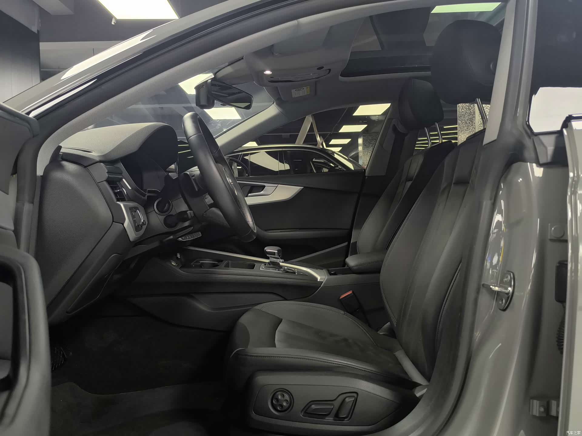Audi A5, 2021 все фото