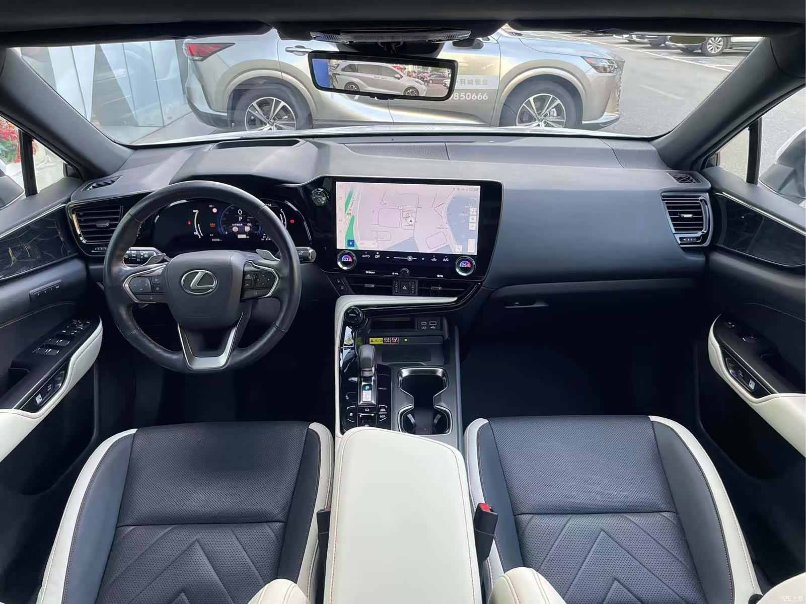 Lexus NX, 2022 7