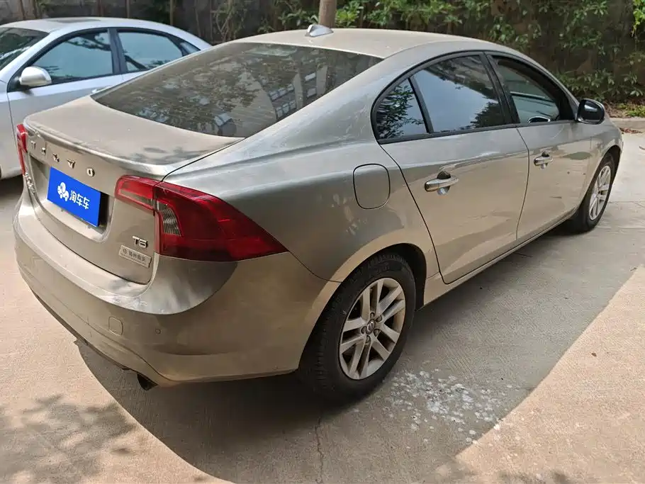 Volvo S60
