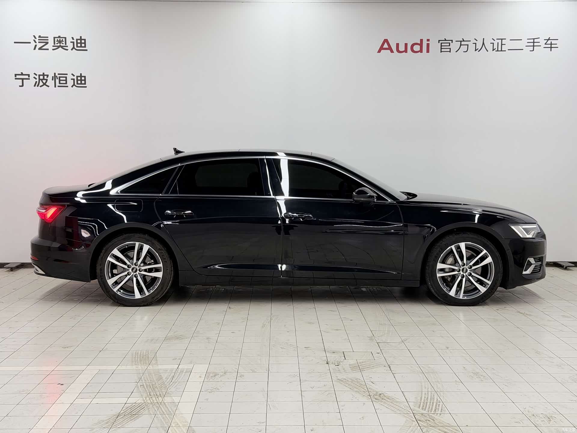 Audi A6L, 2024 3