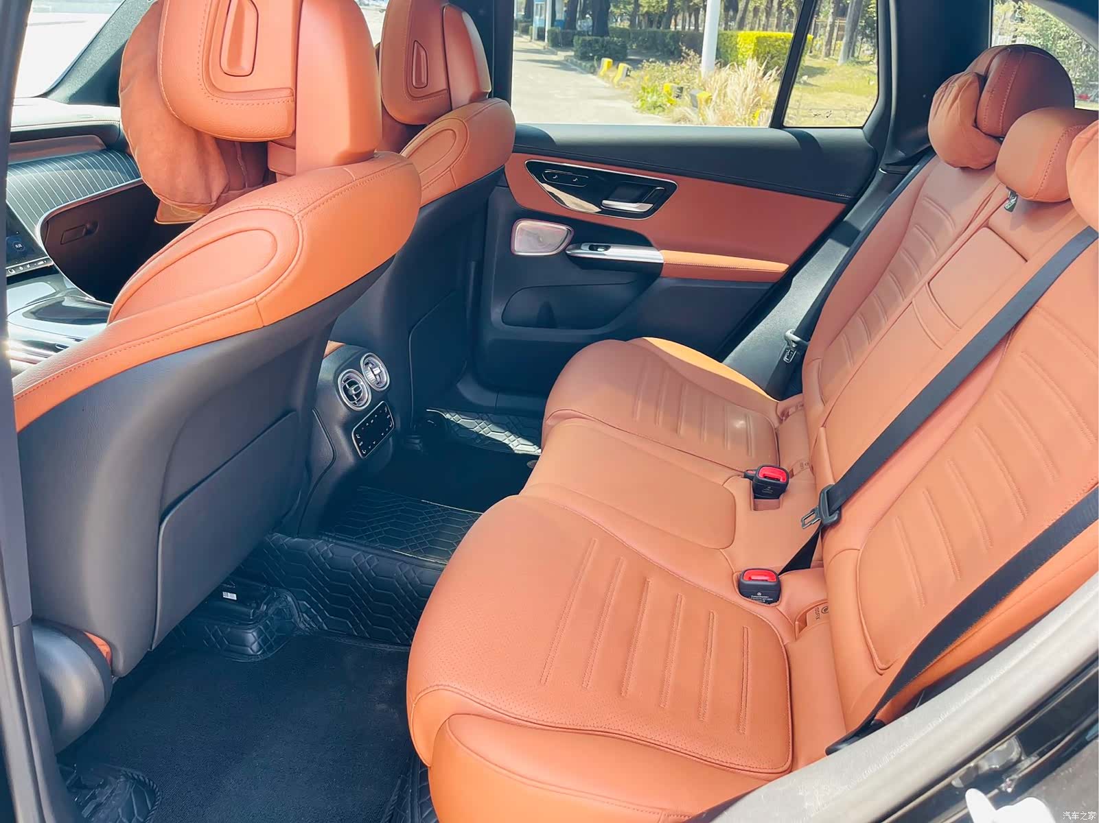 Mercedes-Benz GLC, 2023 8