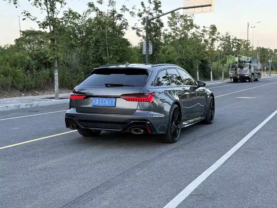 Audi RS 6