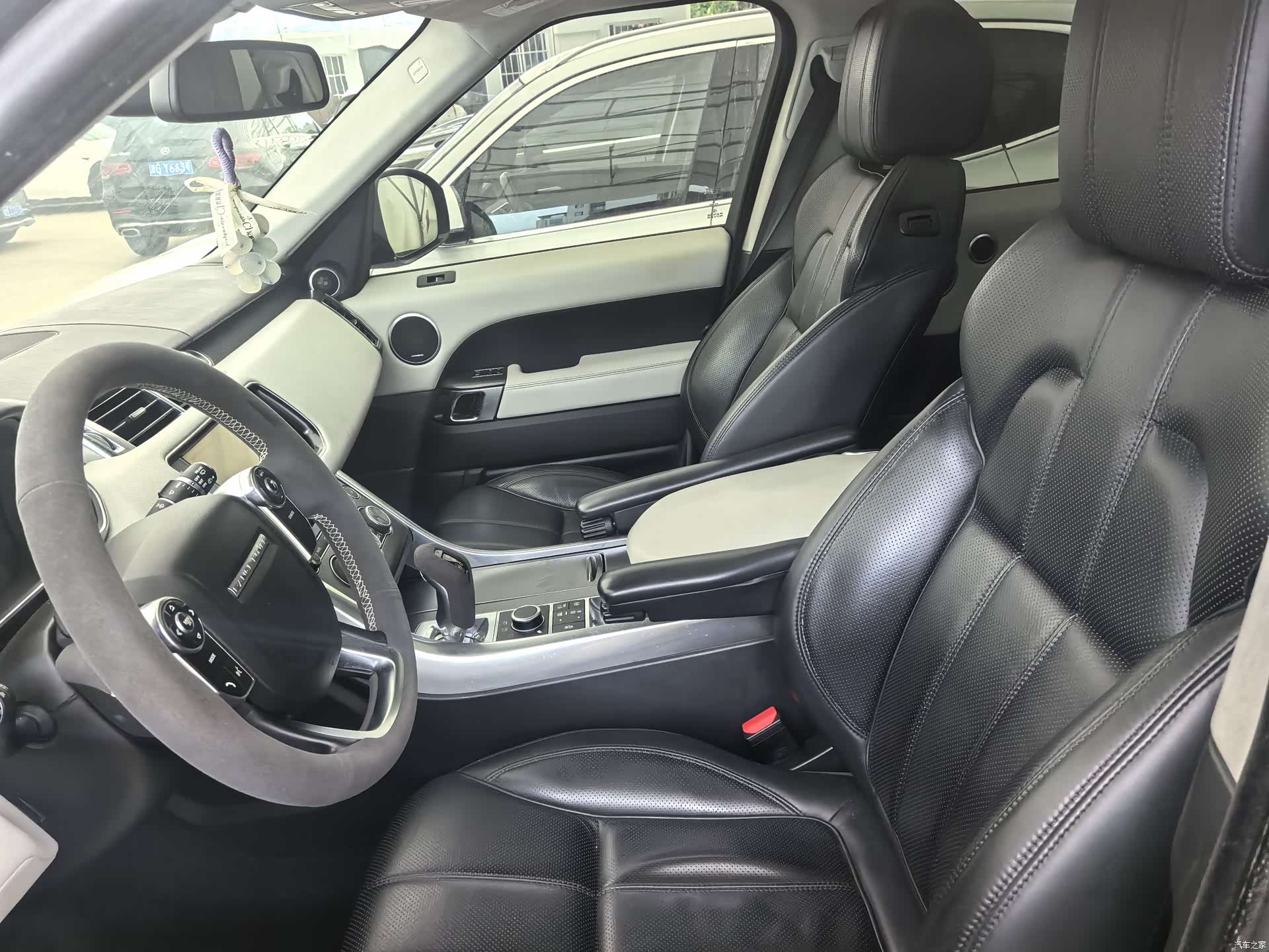 Land Rover Range Rover, 2014 13
