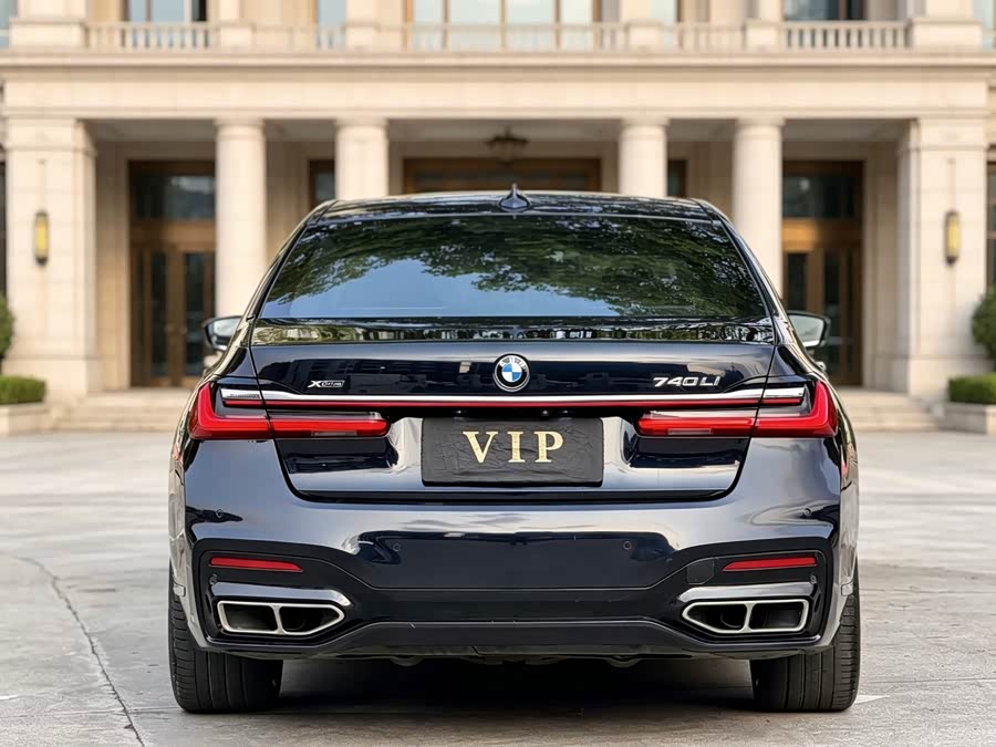 BMW 7-Series 2018, фото 8