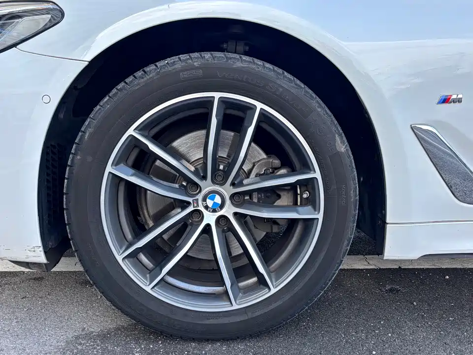 BMW 5 series BMW 5 series