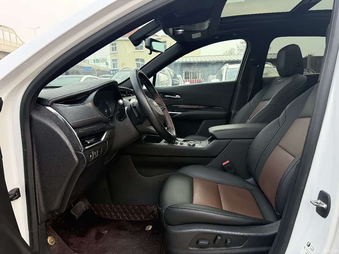 Cadillac XT4, 2019 все фото