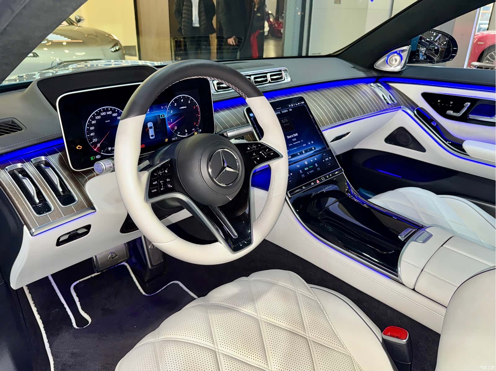 Maybach S-Class, 2023 все фото