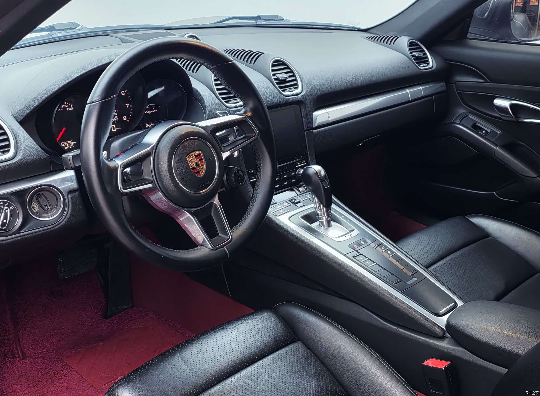 Porsche Cayman, 2017 28
