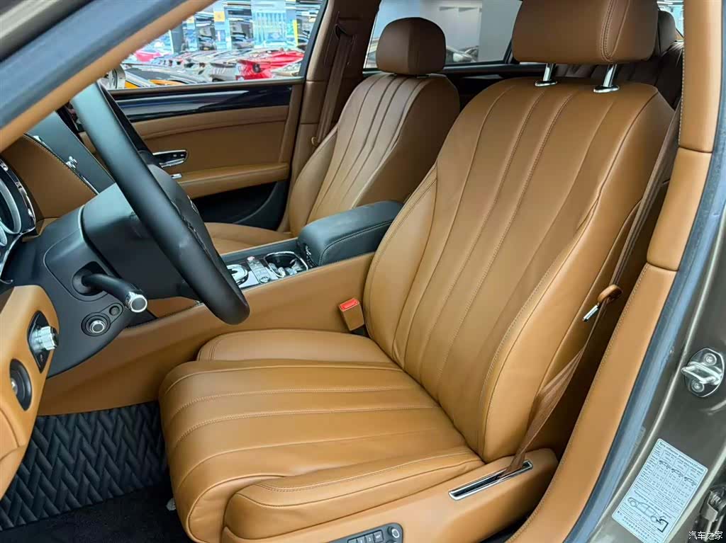 Bentley Flying Spur, 2015 все фото