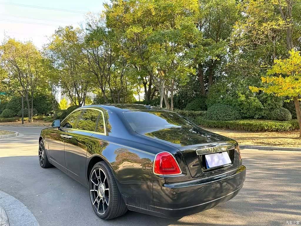 Rolls-Royce Ghost, 2015 8