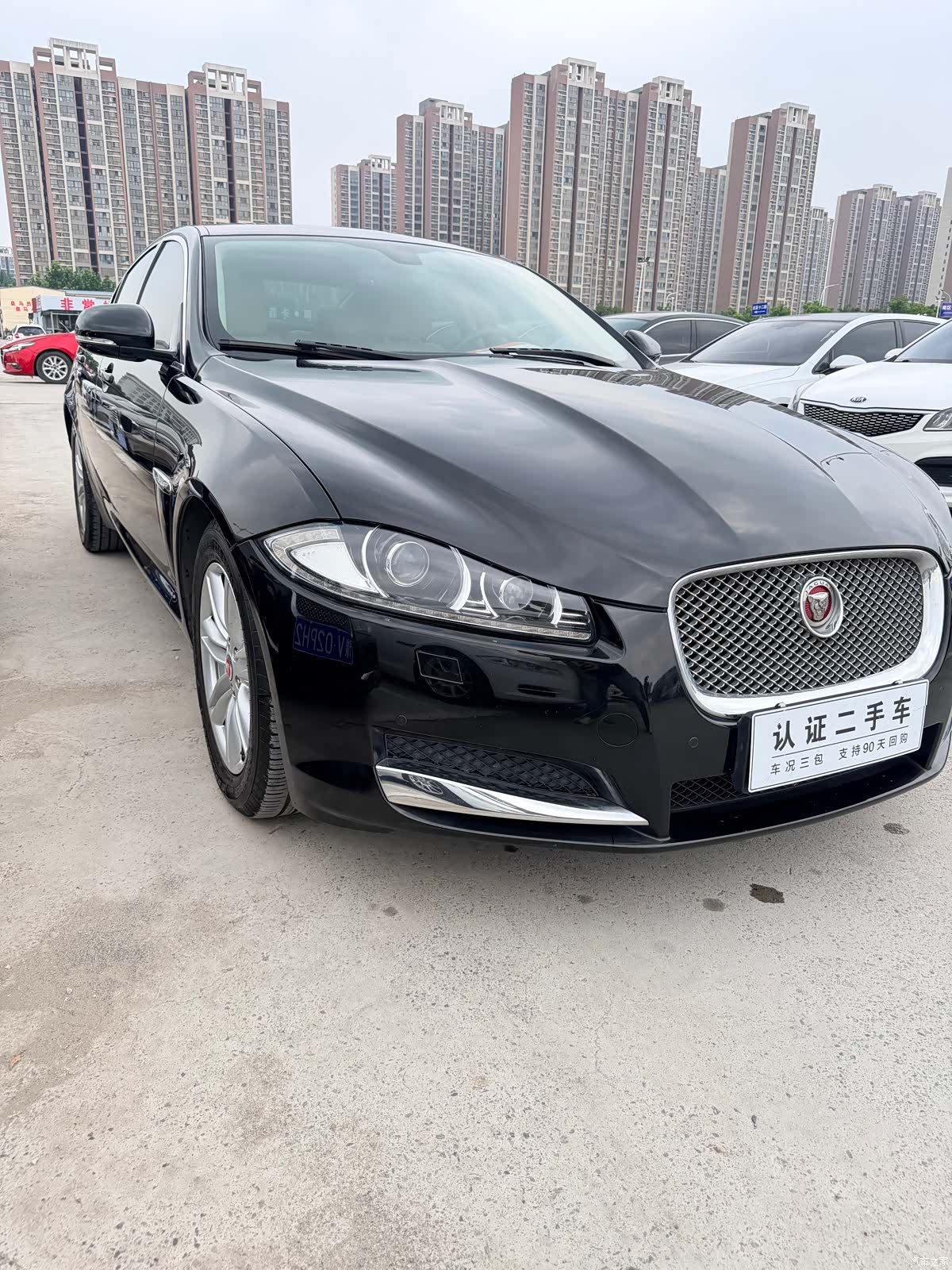 Jaguar XF, 2015 3